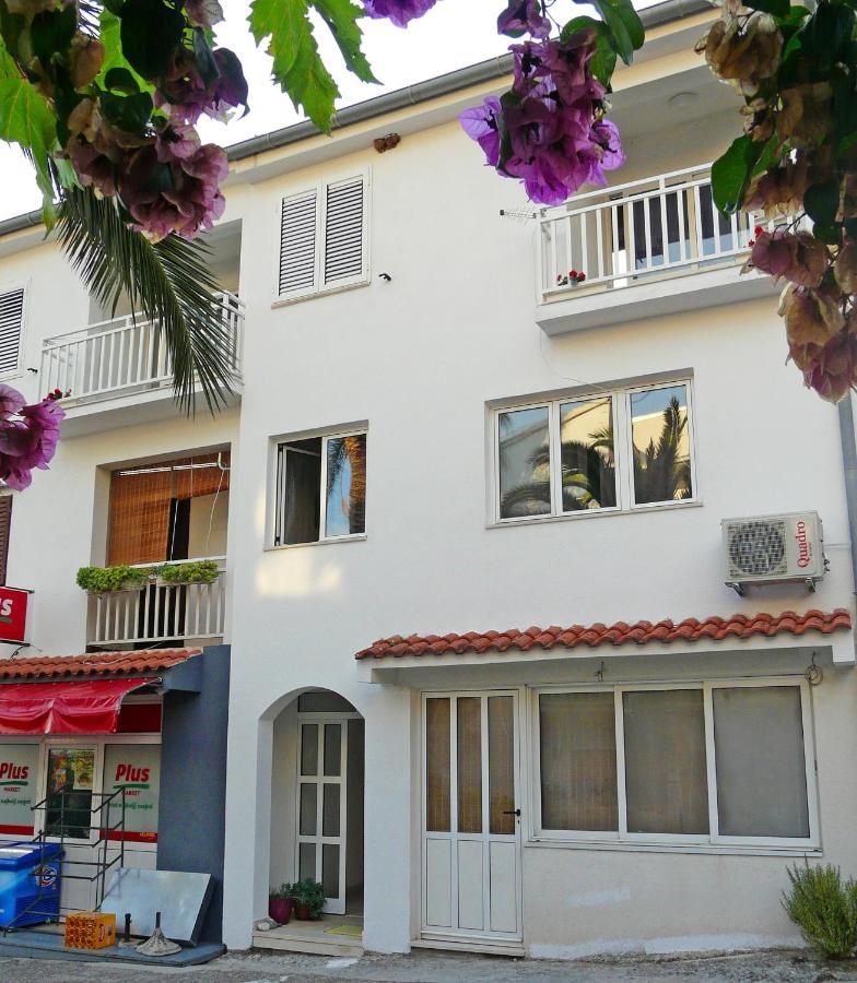Apartments By The Sea Drvenik Donja Vala, Makarska - 6756 Екстер'єр фото